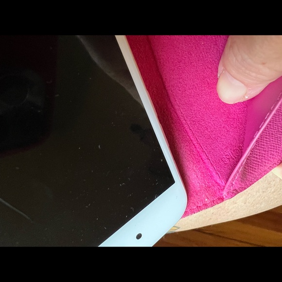 Authentic Louis Vuitton iPhone 8 Plus case - Picture 6 of 8